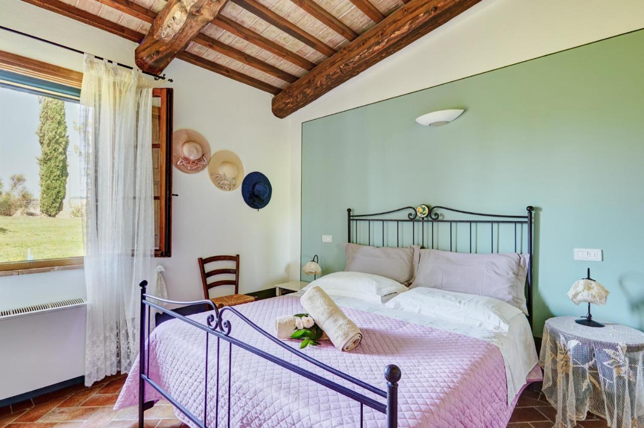 Agriturismo Lunadoro Монтіккєлльо Екстер'єр фото