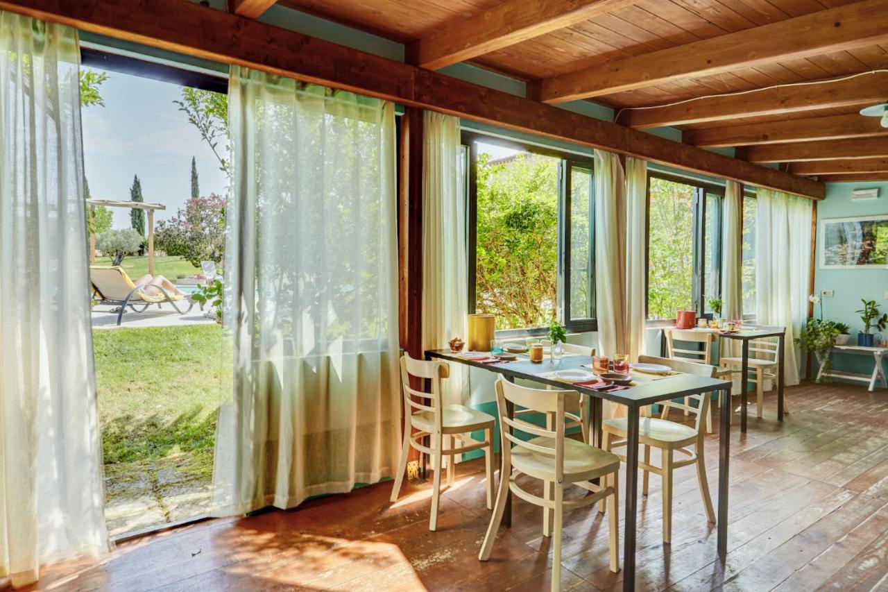 Agriturismo Lunadoro Монтіккєлльо Екстер'єр фото