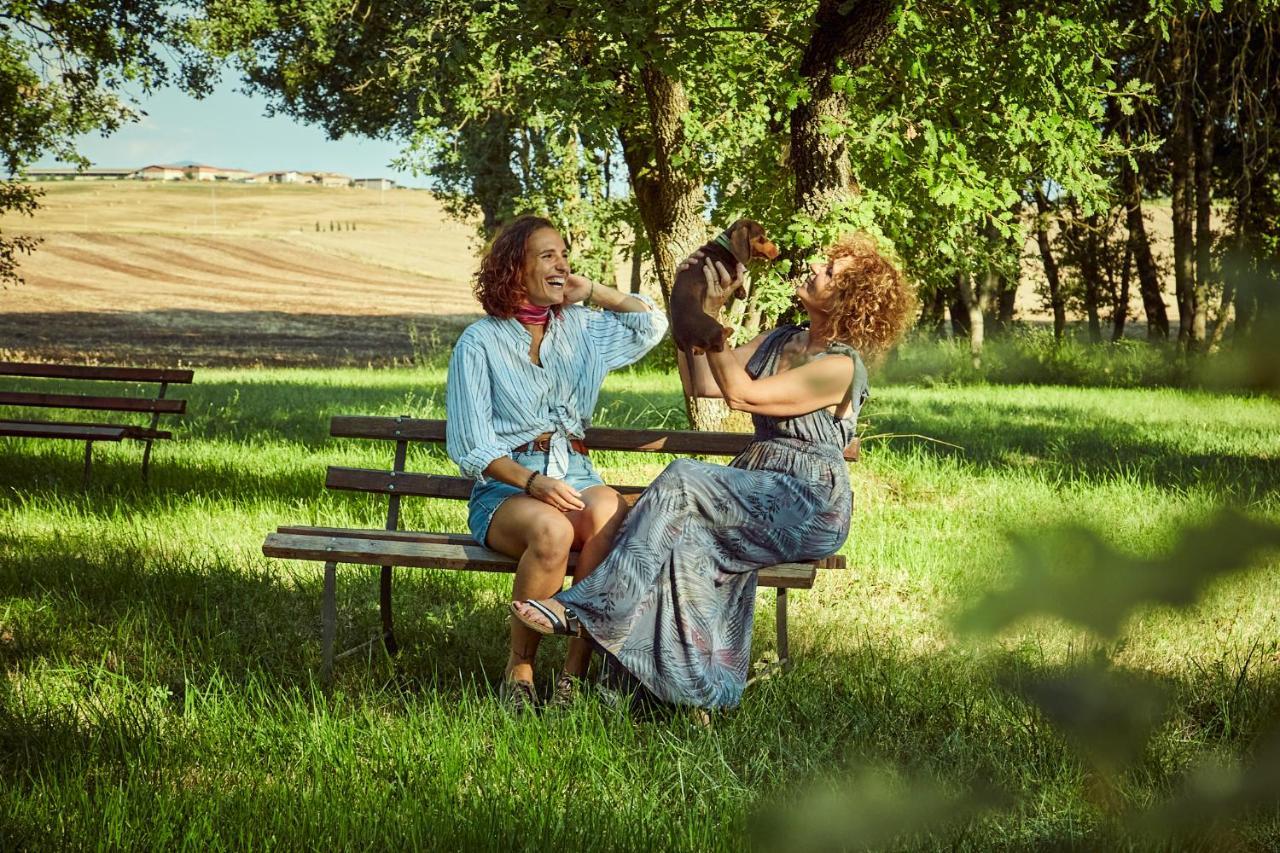 Agriturismo Lunadoro Монтіккєлльо Екстер'єр фото