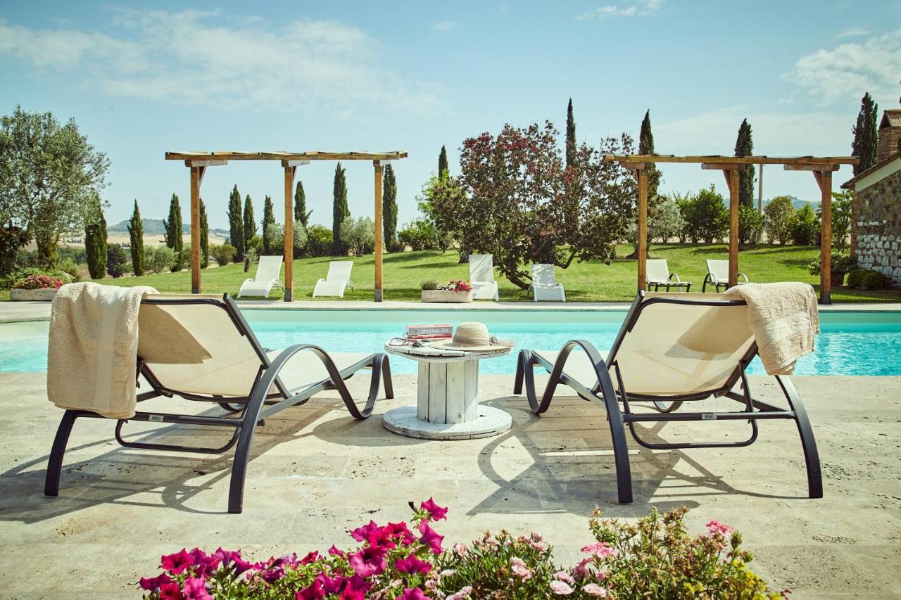 Agriturismo Lunadoro Монтіккєлльо Екстер'єр фото